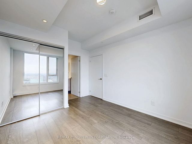 3701 - 1928 Lake Shore Blvd W