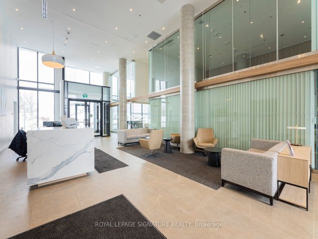 708 - 3100 Keele St