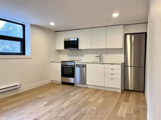 16 - 28 Maynard Ave S