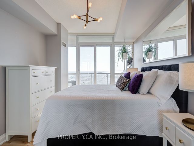 1501 - 2230 Lake Shore Blvd W