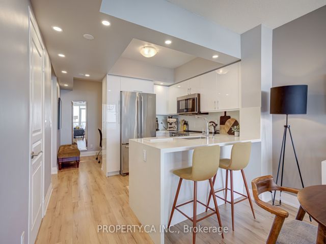 1501 - 2230 Lake Shore Blvd W