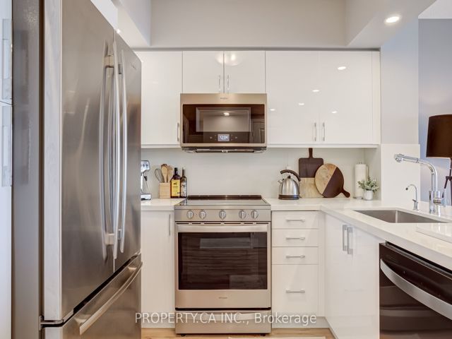 1501 - 2230 Lake Shore Blvd W