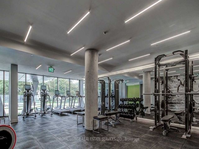 310 - 7 Smith Cres