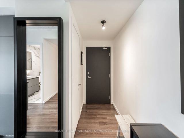 310 - 7 Smith Cres