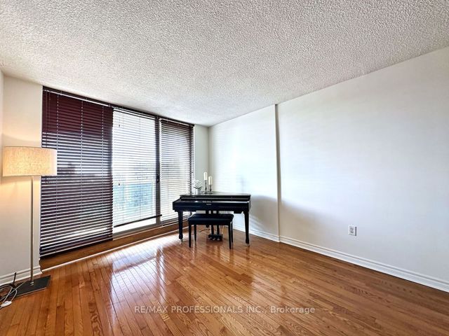 1508 - 299 Mill Rd