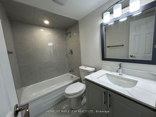 703 - 320 Dixon Rd