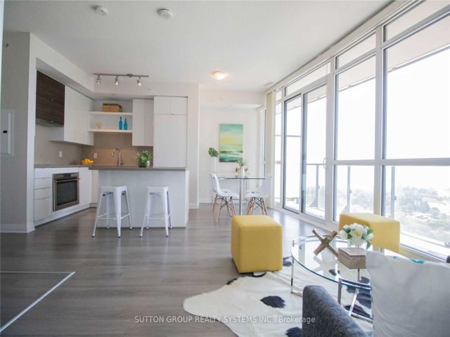 1505 - 59 Annie Craig Dr