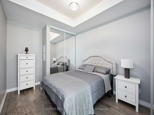 1201 - 59 Annie Craig Dr