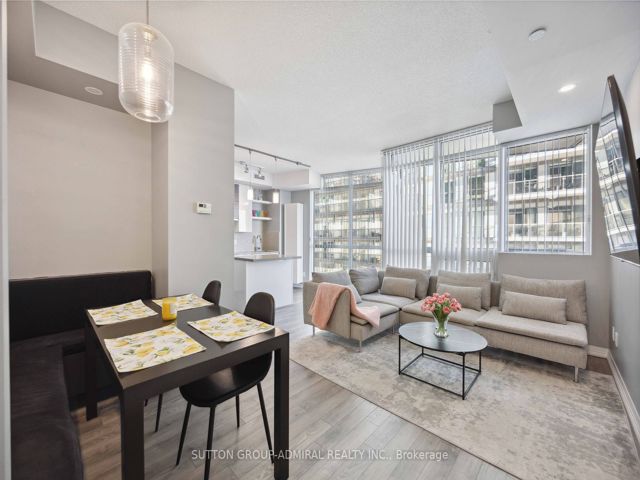 1201 - 59 Annie Craig Dr