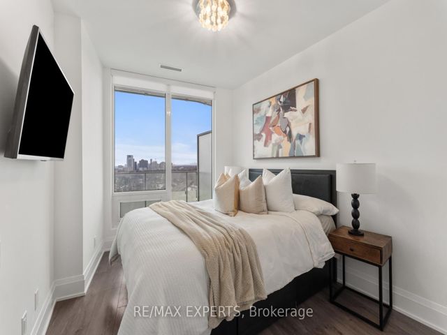 1909 - 20 Brin Dr