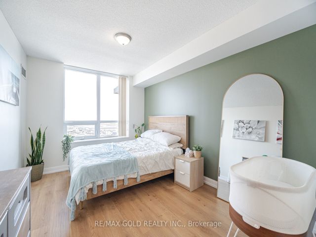 2350 - 25 Viking Lane
