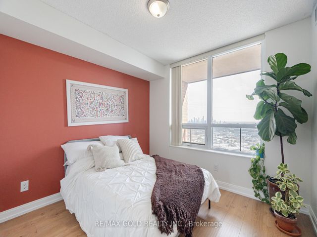 2350 - 25 Viking Lane