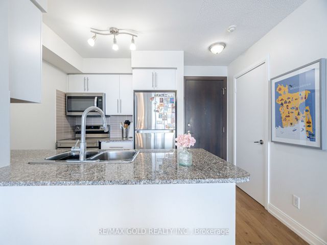 2350 - 25 Viking Lane