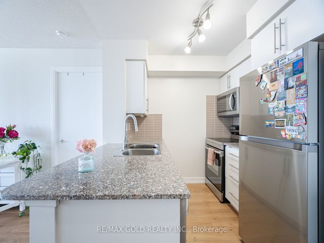 2350 - 25 Viking Lane