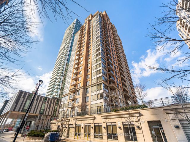 PH20 - 5233 Dundas St W