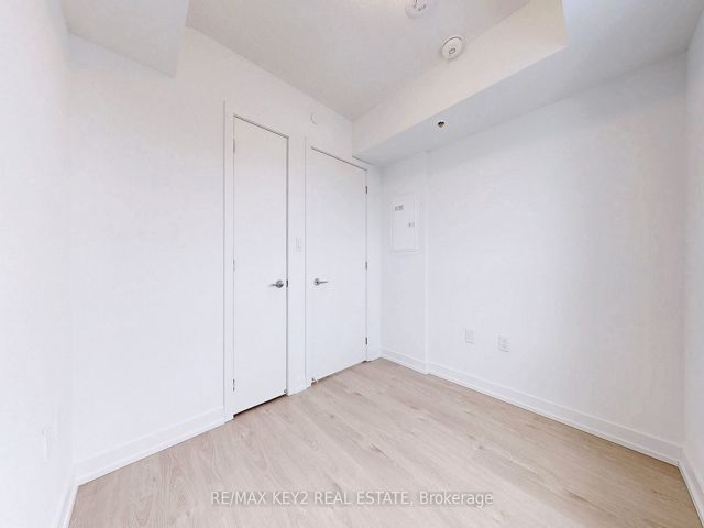 608 - 556 Marlee Ave