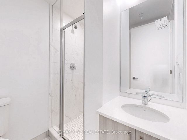 608 - 556 Marlee Ave