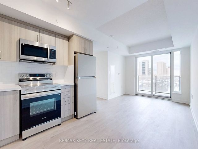608 - 556 Marlee Ave