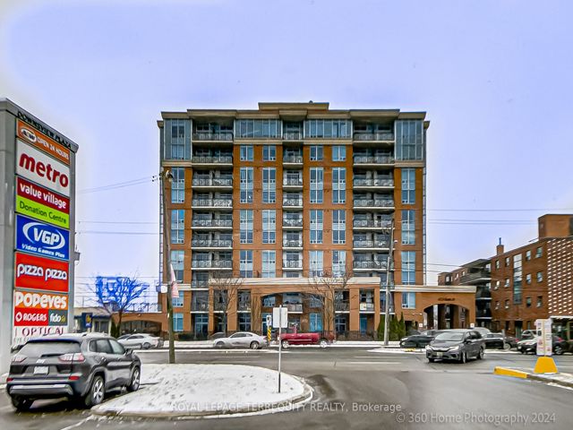 101 - 2772 Keele St