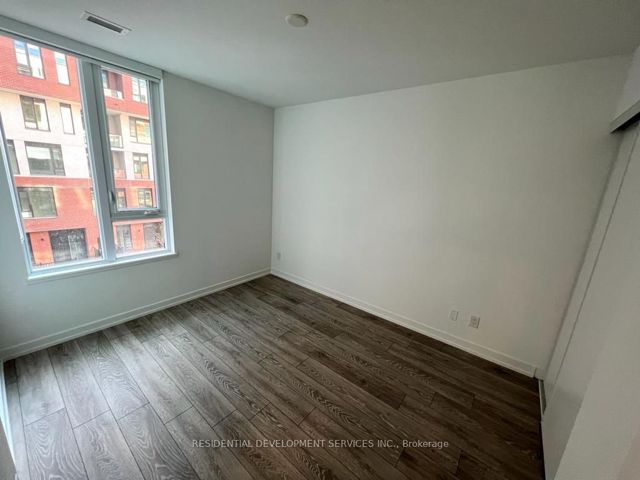 305 - 3100 Keele St
