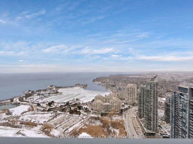 5210 - 30 Shore Breeze Dr