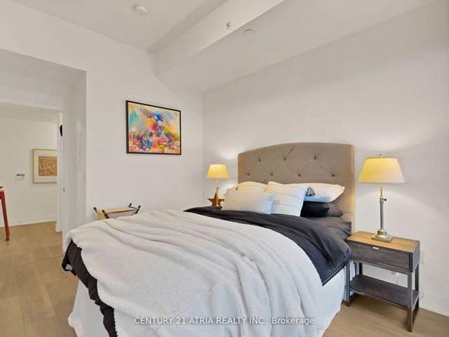 5210 - 30 Shore Breeze Dr
