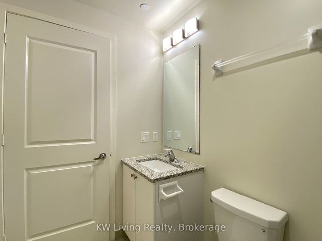 1207 - 38 Annie Craig Dr