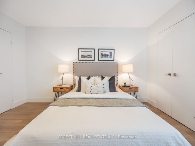 915 - 360 Ridelle Ave