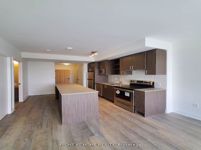 509 - 60 George Butchart Dr