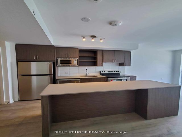 509 - 60 George Butchart Dr