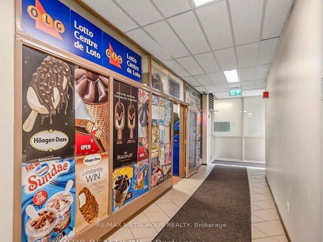 2203 - 380 Dixon Rd