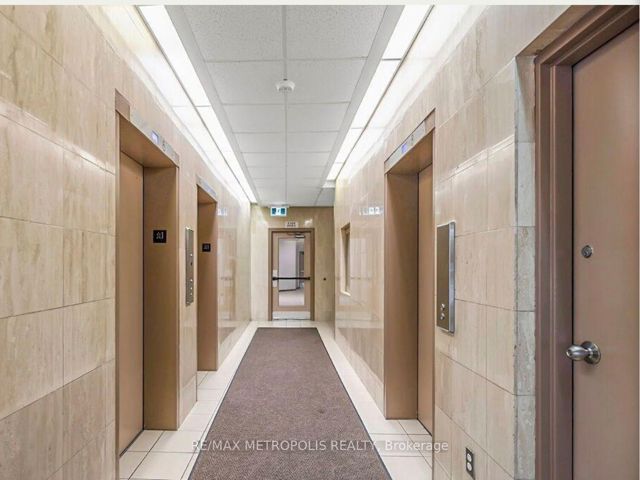2203 - 380 Dixon Rd