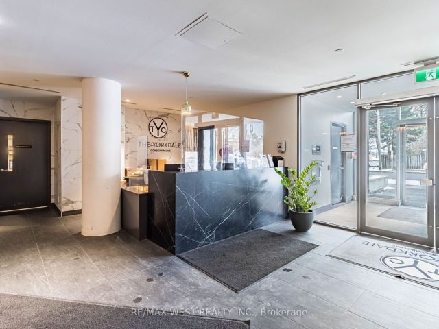 418 - 160 Flemington Rd