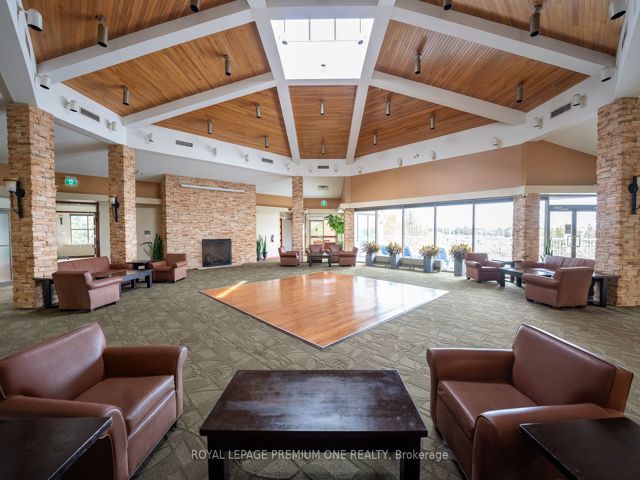 1104 - 2269 Lake Shore Blvd W Blvd