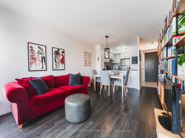 1104 - 2269 Lake Shore Blvd W Blvd