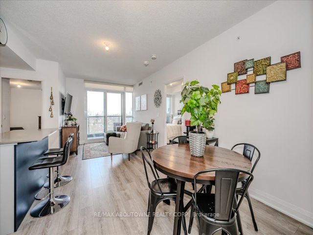 926 - 26 Gibbs Rd