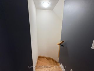 55 - 719 Lawrence Ave