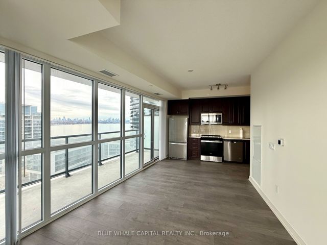 1211 - 38 Annie Craig Dr