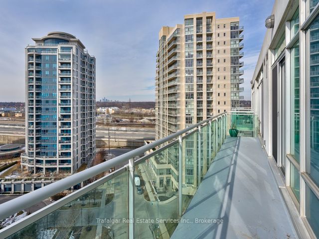 1105 - 5 Marine Parade Dr