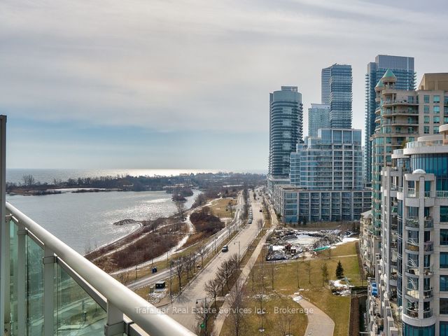 1105 - 5 Marine Parade Dr