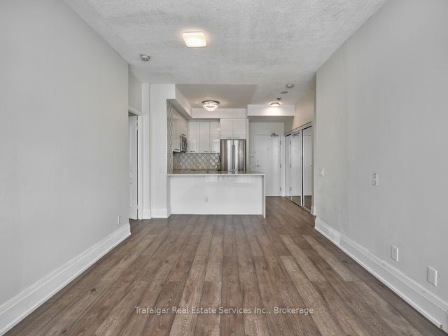 1105 - 5 Marine Parade Dr