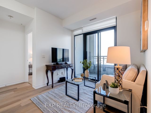 610 - 2522 Keele St