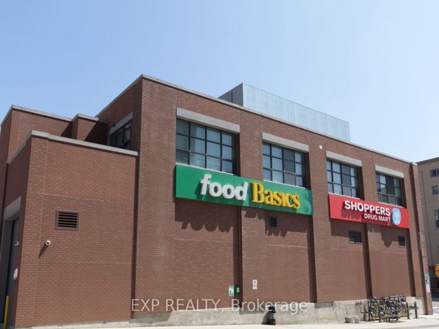 1204 - 812 Lansdowne Ave