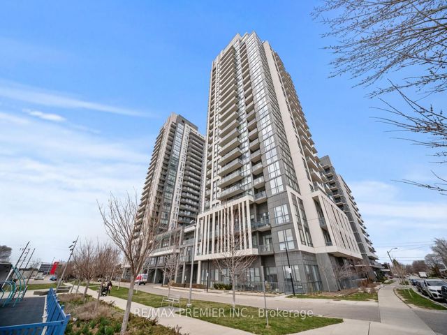 1302 - 15 Zorra St