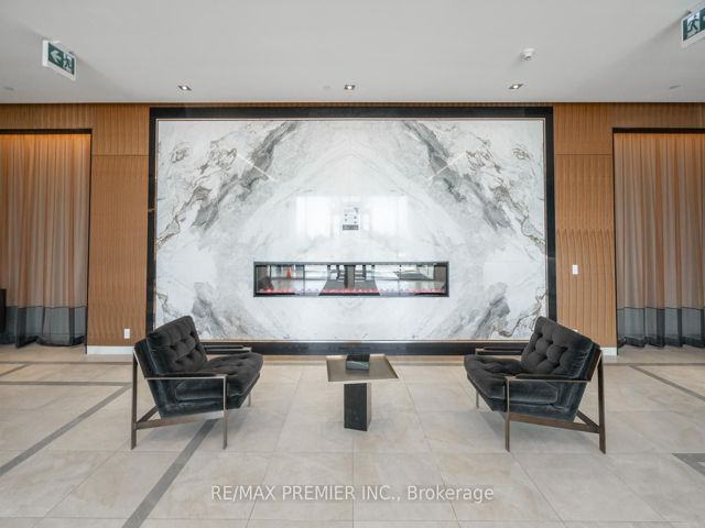 1302 - 15 Zorra St