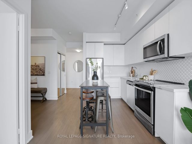 3111 - 30 Shore Breeze Dr
