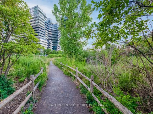 3111 - 30 Shore Breeze Dr