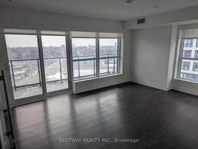 1329 - 5 Mabelle Ave