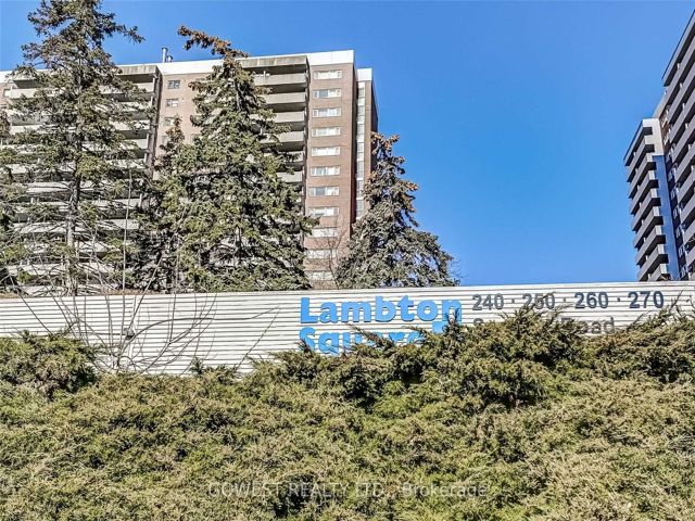 1806 - 240 Scarlett Rd