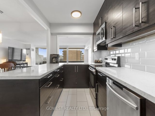 1806 - 240 Scarlett Rd